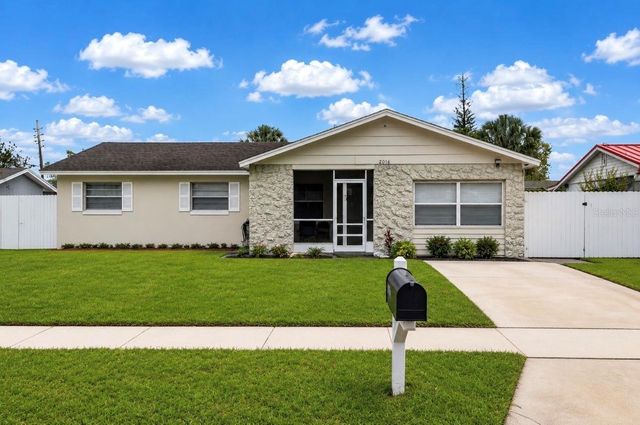 2016 VALENCIA CIRCLE, Kissimmee, FL 34741