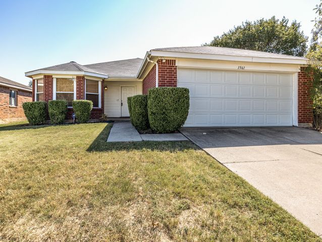 1561 Knottingham Drive, Little Elm, TX 75068