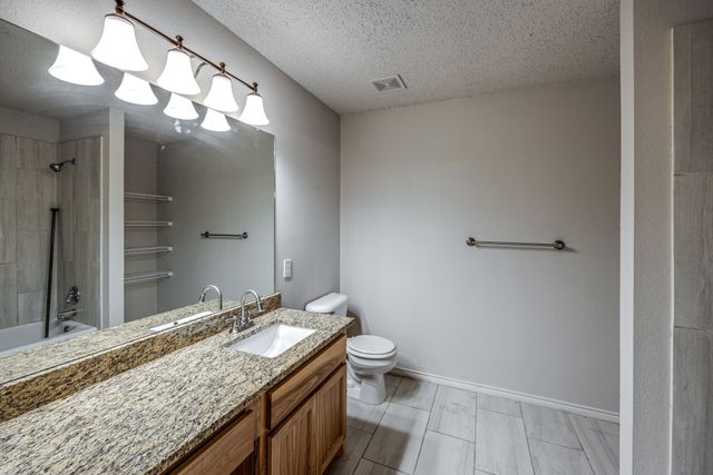 1561 Knottingham Drive, Little Elm, TX 75068
