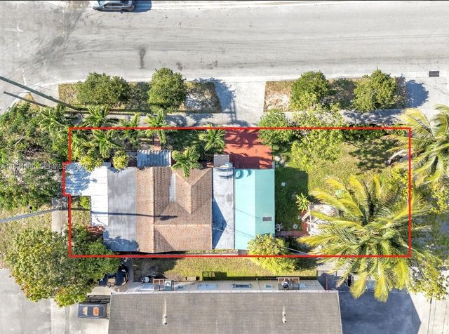 190 W 27th Street, Hialeah, FL 33010