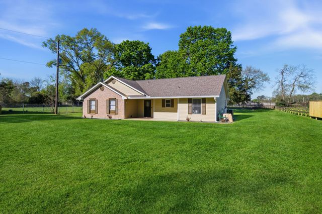 24918 Mathews Road, Tomball, TX 77375