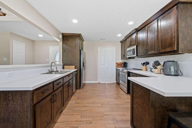 24918 Mathews Road, Tomball, TX 77375