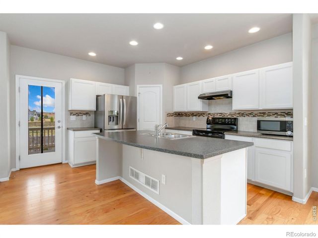 1527 Wavecrest Drive, Severance, CO 80550