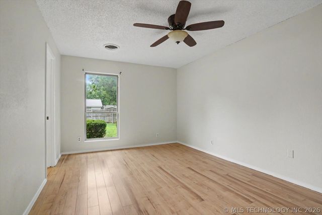 469 W 149th Street S, Glenpool, OK 74033