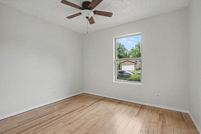 469 W 149th Street S, Glenpool, OK 74033