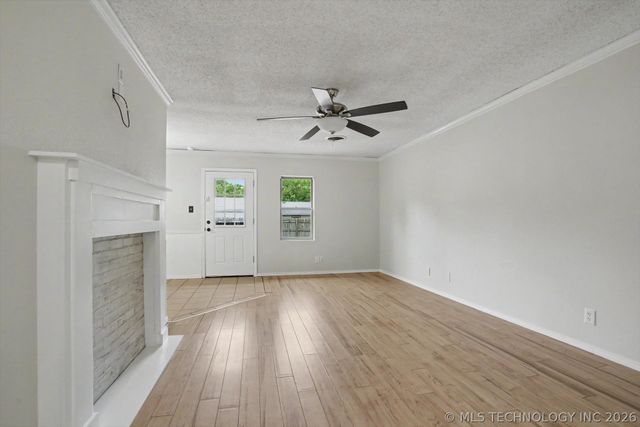 469 W 149th Street S, Glenpool, OK 74033