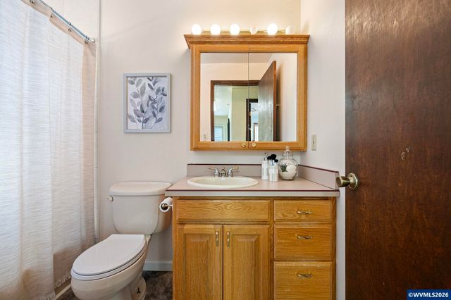 7550 NW Mountain View Dr, Corvallis, OR 97330