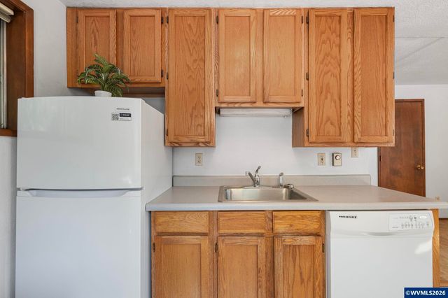 7550 NW Mountain View Dr, Corvallis, OR 97330