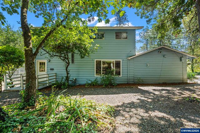 7550 NW Mountain View Dr, Corvallis, OR 97330