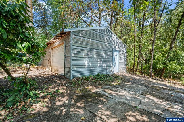 7550 NW Mountain View Dr, Corvallis, OR 97330