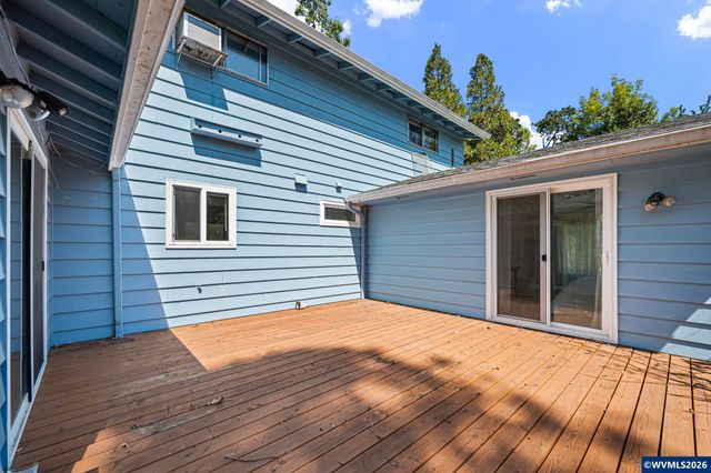 7550 NW Mountain View Dr, Corvallis, OR 97330