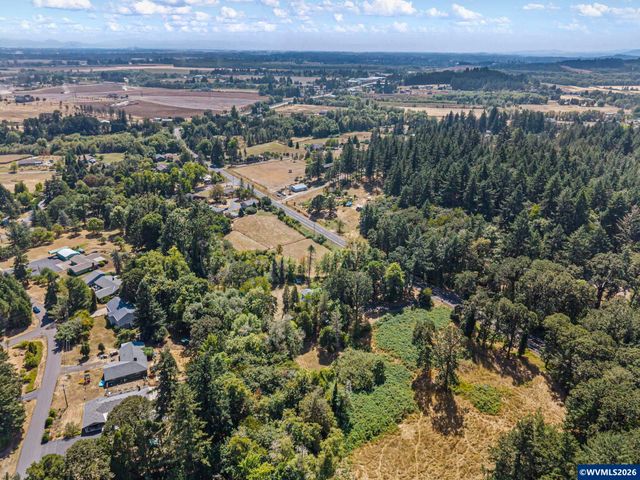 7550 NW Mountain View Dr, Corvallis, OR 97330