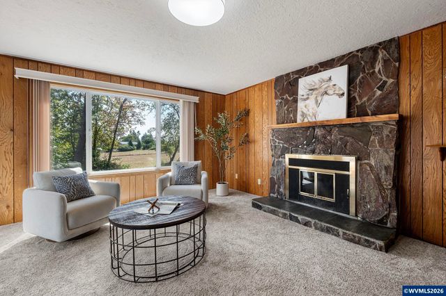 7550 NW Mountain View Dr, Corvallis, OR 97330