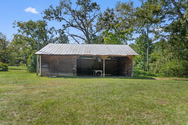 5801 Hobbs Road, Dearing, GA 30808