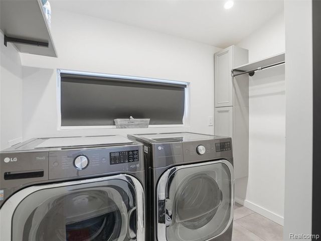 37645 Lakeville Street, Harrison Twp, MI 48045