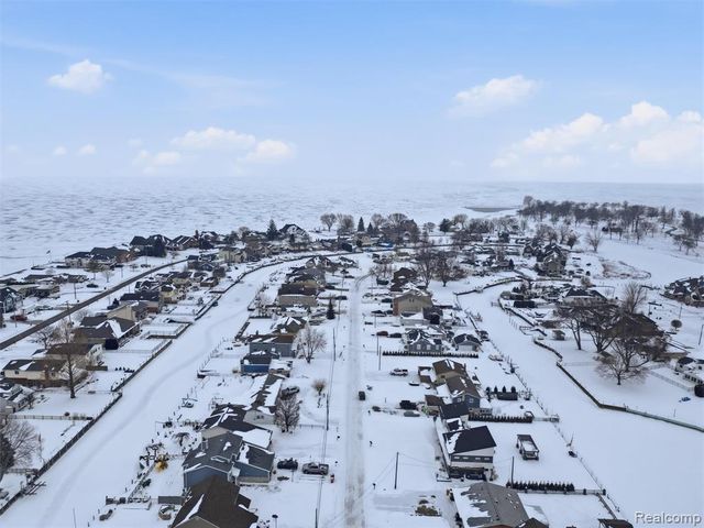 37645 Lakeville Street, Harrison Twp, MI 48045