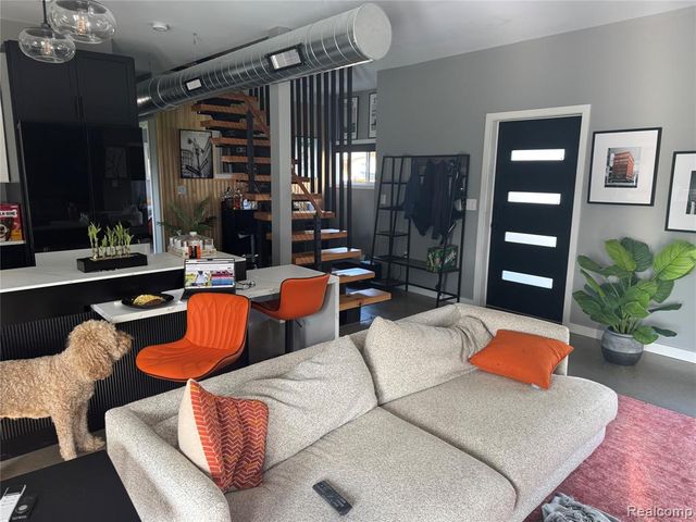 37645 Lakeville Street, Harrison Twp, MI 48045