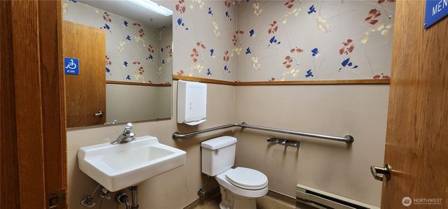 1700 Cooper Point Rd Suite B3 SW #B3, Olympia, WA 98502