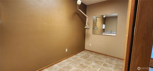 1700 Cooper Point Rd Suite B3 SW #B3, Olympia, WA 98502