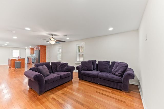 1729 N Highway 17, Mount Pleasant, SC 29464