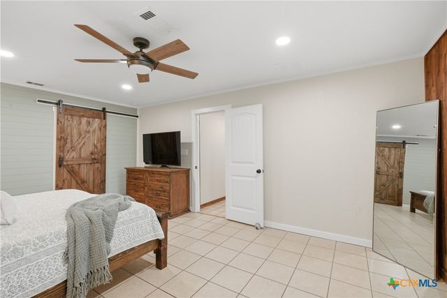 11102 Salado Springs Circle, Salado, TX 76571