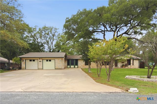 11102 Salado Springs Circle, Salado, TX 76571