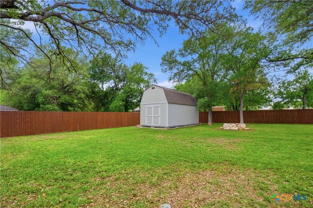 11102 Salado Springs Circle, Salado, TX 76571