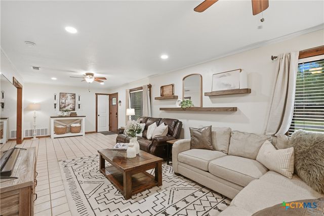 11102 Salado Springs Circle, Salado, TX 76571