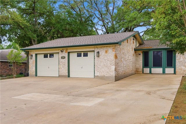 11102 Salado Springs Circle, Salado, TX 76571