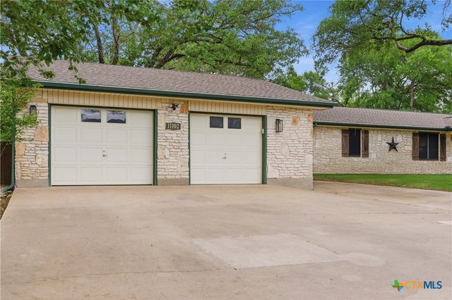 11102 Salado Springs Circle, Salado, TX 76571