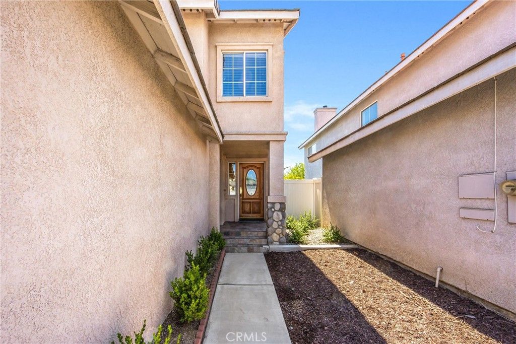 921 Blossomcreek Ln, Corona, CA 92878 — photo 4