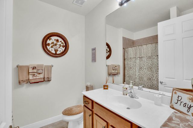 393 11th Square SW, Vero Beach, FL 32962