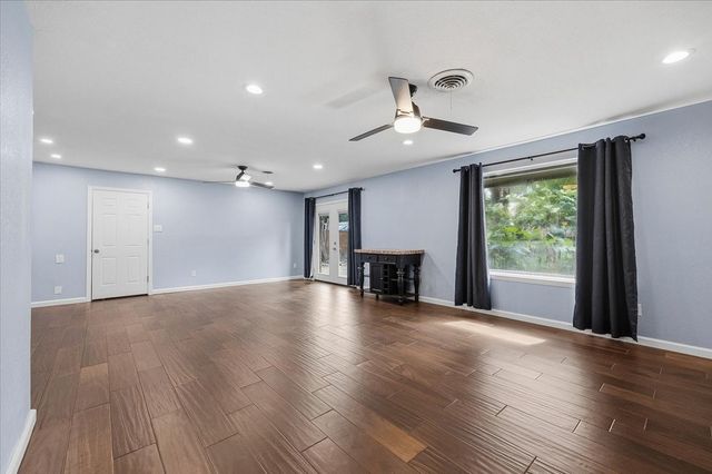 6812 Treehaven Road, Fort Worth, TX 76116