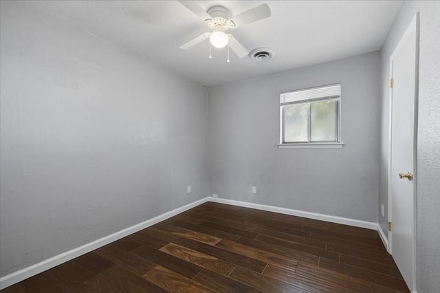 6812 Treehaven Road, Fort Worth, TX 76116