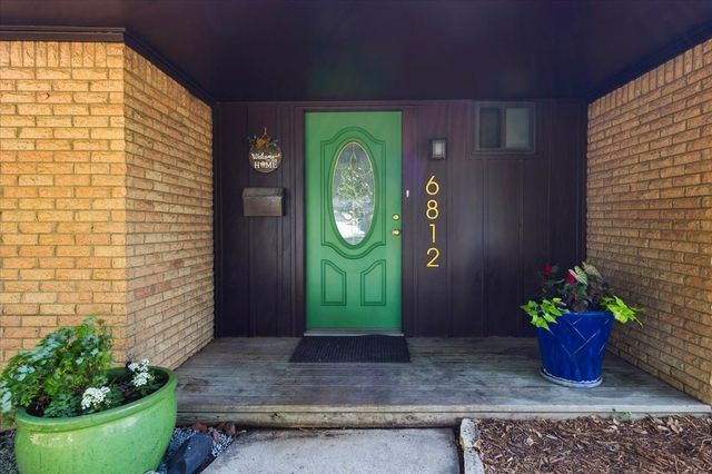 6812 Treehaven Road, Fort Worth, TX 76116