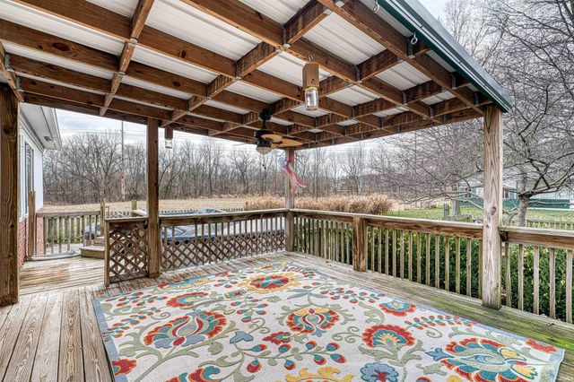 5639 Sharon Road, Newburgh, IN 47630