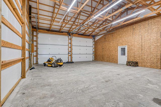 5639 Sharon Road, Newburgh, IN 47630