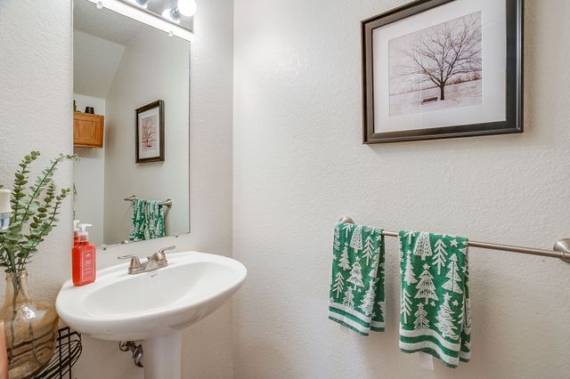 1956 Lariat Drive, Fort Worth, TX 76247