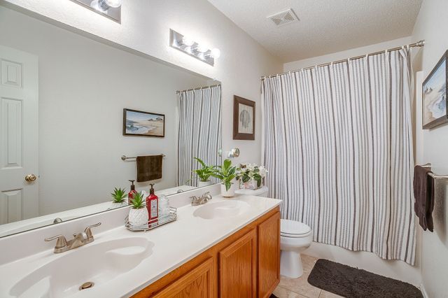 1956 Lariat Drive, Fort Worth, TX 76247