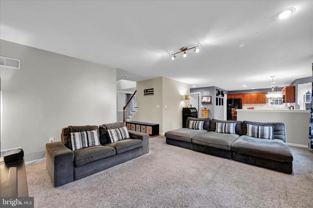 114 CRIMSON LN, Elizabethtown, PA 17022