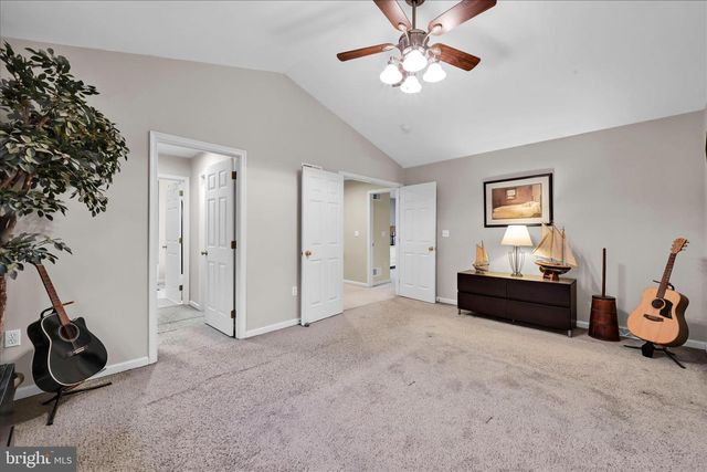 114 CRIMSON LN, Elizabethtown, PA 17022