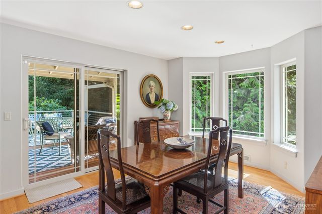 33 Twinsview Court, Port Ludlow, WA 98365