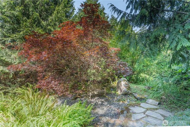 33 Twinsview Court, Port Ludlow, WA 98365