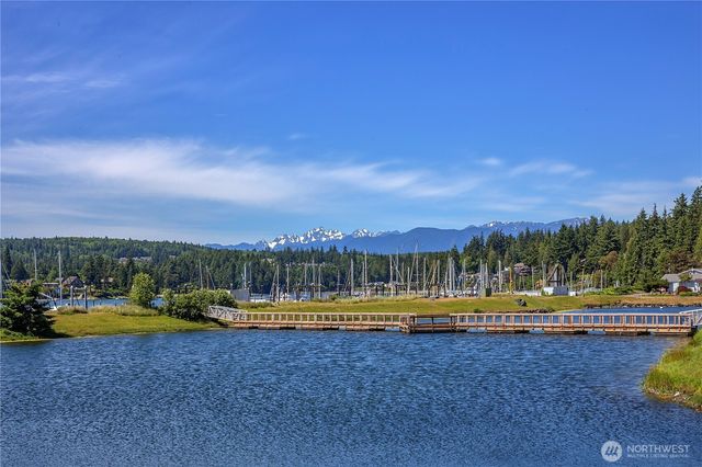 33 Twinsview Court, Port Ludlow, WA 98365