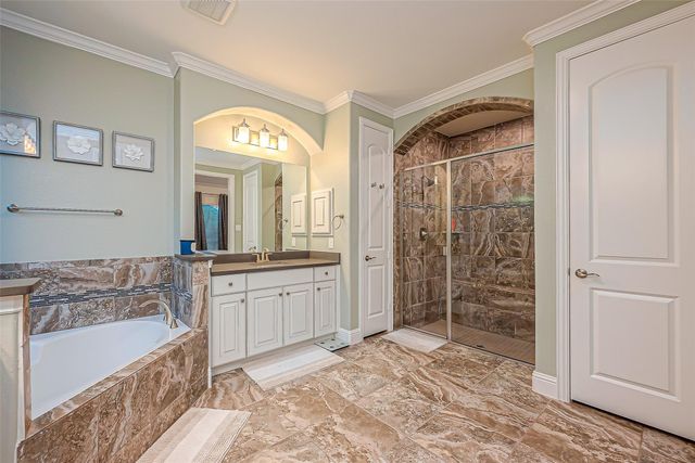 11218 Spoke Hollow Creek Lane, Cypress, TX 77433