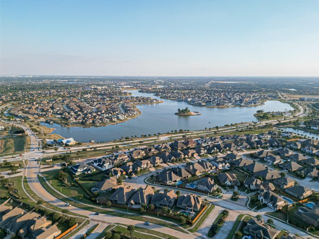 11218 Spoke Hollow Creek Lane, Cypress, TX 77433