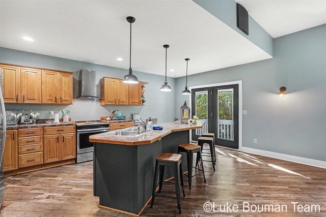 9875 Scotch Court, West Olive, MI 49460