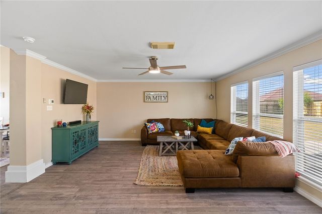 3921 Esquire Dr, Corpus Christi, TX 78414