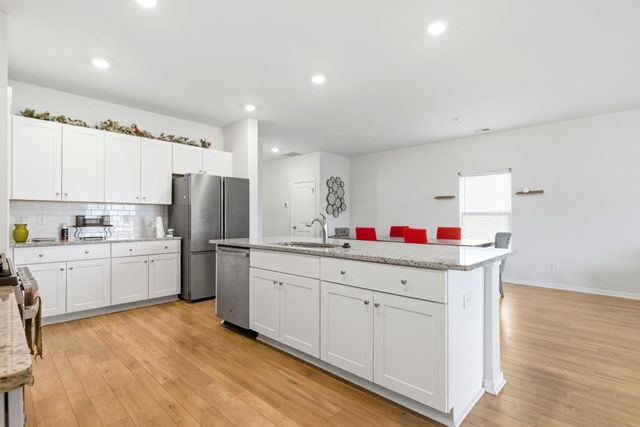 723 Joywood Dr., Longs, SC 29568