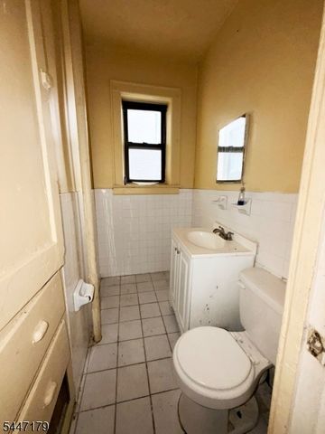 277 Harrison Ave C6, Jersey City, NJ 07304
